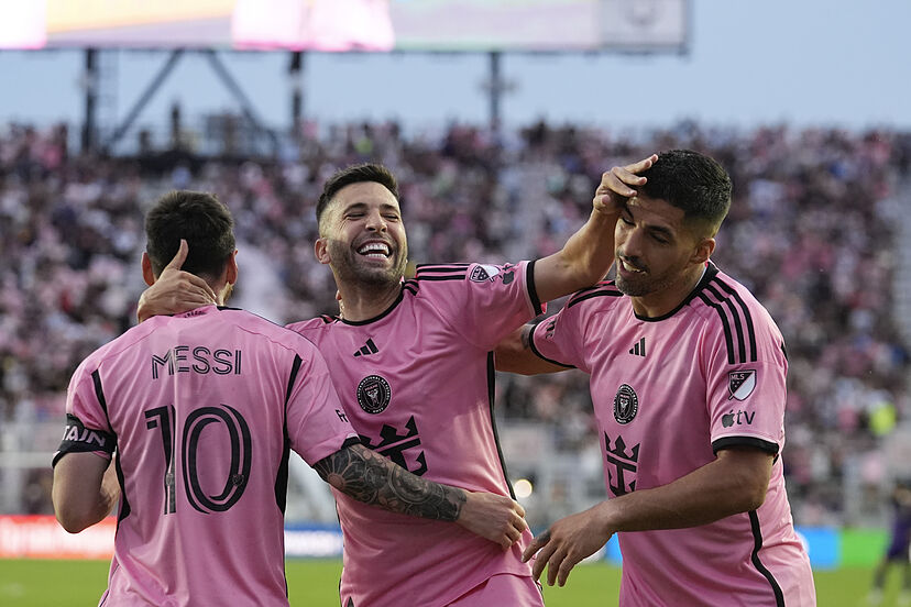Inter Miami thấp thỏm vì chấn thương của Messi