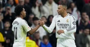 Kylian Mbappe lập kỷ lục mới, Real Madrid thăng hoa trong cuộc đua La Liga