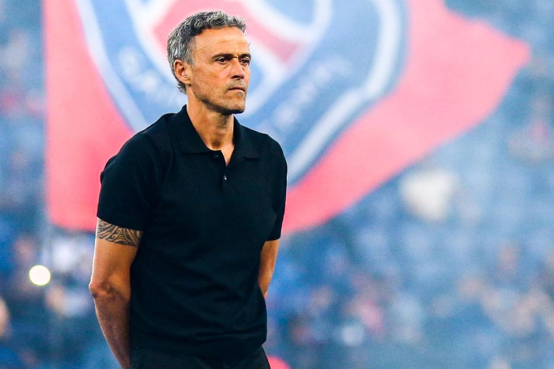 Cuộc chạy đua giành Luis Enrique của MU và Real Madrid